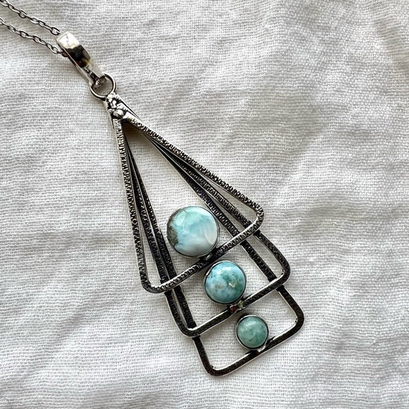 925 Simpler Modern Triple Larimar Necklace Pendant - Picture 3 of 6